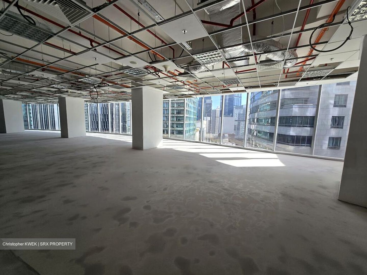 Tung Centre (D1), Office #476927291